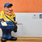 Cartero, una profesión que subsiste en un mundo virtual (video)