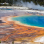 Hallan debajo del súper volcán de Yellowstone una burbuja gigante de magma