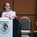 Muñoz Ledo, ¿misógino?; lo acusan de burlarse de senadora panista con bebé en brazos (video)