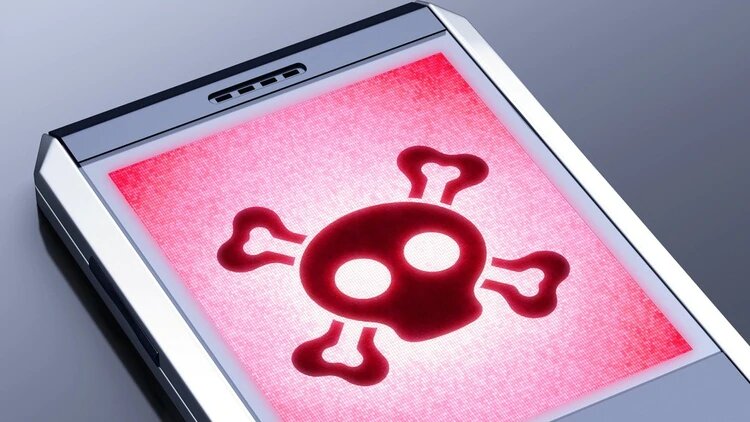 ¿Cómo dejar libre de bacterias y virus tu celular? (video)