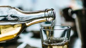 Mueren 6 por ingerir alcohol adulterado en Yucatán