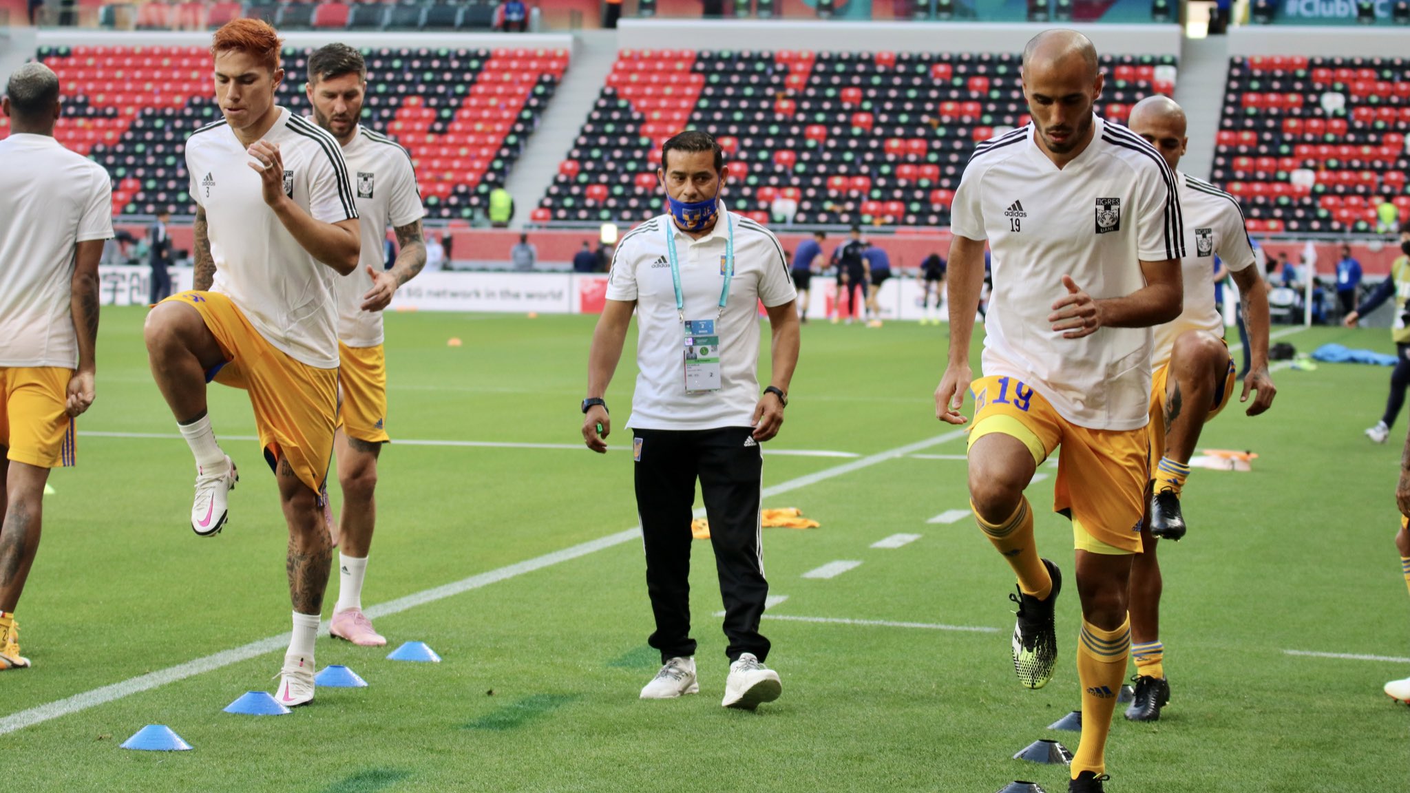 Gignac supera lesión y será titular en el debut de Tigres en el Mundial de clubes