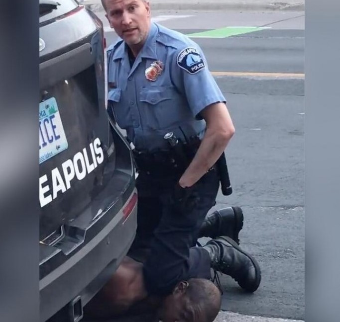 Declaran culpable a Derek Chauvin de todos los cargos por la muerte de George Floyd