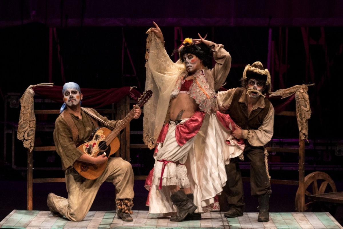 El Centro Cultural Helénico anuncia ciclo de cabaret al aire libre