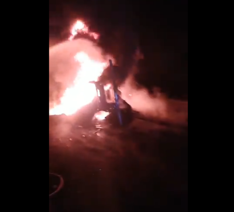 Mueren 11 personas tras choque entre autobús y pipa en NL (video)