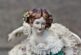 La Peque, una muñequita de porcelana, y su infierno terrenal