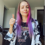 Detienen a #YosStop, youtuber acusada de pornografía infantil (video)