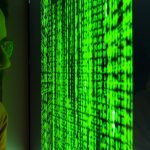 Expertos alertan sobre uso de software espía de ‘QuaDream’ en México