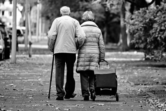 Medicamentos sin IVA: Impulsan tasa cero para adultos mayores de 60 años