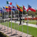 Juez ordena restituir a Luis Ernesto Derbez como rector de la #UDLAP