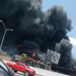Voraz incendio consume fábrica en Santa Catarina, NL (video)