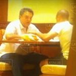 Por delitos electorales, la FGR cita a comparecer a Pío López Obrador