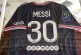 Con dedicatoria especial, Messi envía playera del PSG al Papa Francisco