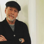 Bruce Willis se retira de la actuación por afasia, que afecta sus habilidades cognitivas