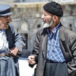 ¡Cómo!, ¿A tu edad?: De viejo me he convertido en un intolerable radical