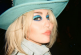 Miley Cyrus, feliz por el divorcio de sus padres