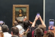 Sin mayores daños ‘La Gioconda’, tras recibir 'pastelazo' en el Museo de Louvre