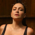 Celia Lora enloquece a sus fans, con sugestivo body negro