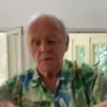 Anthony Hopkins enloquece redes con 'La Pollera Colorá' (video)