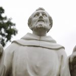 De la Austeridad Republicana a la Pobreza Franciscana: El gran timo de AMLO y la 4T
