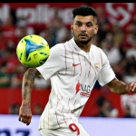 Tecatito Corona, ¡fuera del Mundial!; no se pudo recuperar a tiempo de su lesión