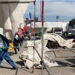 Terror en el tianguis de Cuautitlán Izcalli; detonan armas y la gente huye despavorida (videos)