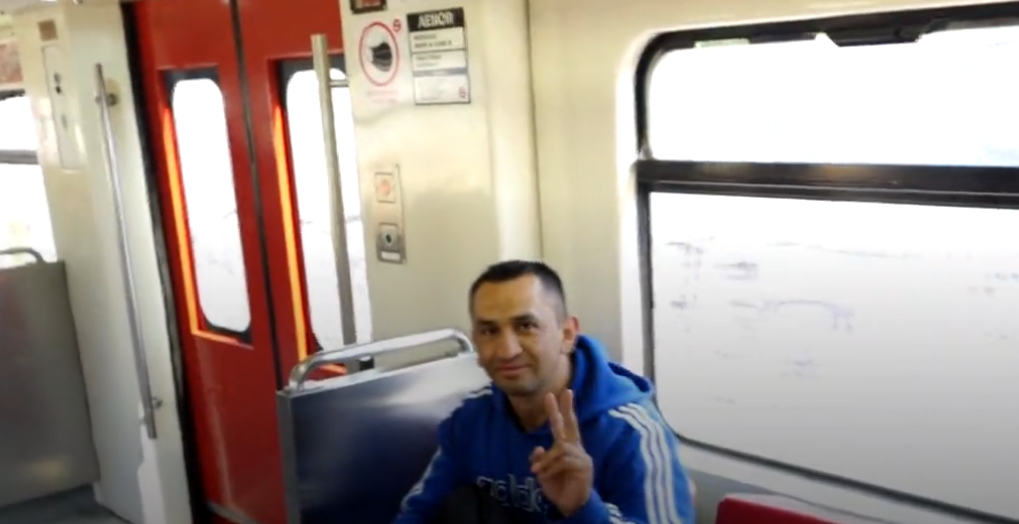 @Suburbanos