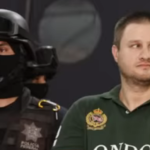 'La Barbie' regresa a custodia del sistema penitenciario de EU, tras semanas de no aparecer en los registros