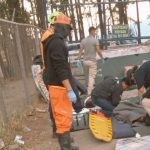 Tras choque con otro vehículo, cae a precipicio autobús en Panamá; reportan 39 muertos