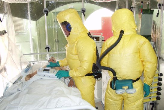 Alerta global: La OMS declara emergencia internacional por brote de ébola letal y sin vacuna en el Congo