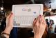 Por planes de despidos, empleados de Google protestan en Londres 