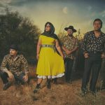 La Santa Cecilia deleitará con 'Cuatro Copas', el salón 'La Maraka' en CDMX