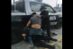 Mujeres policías son agredidas por iracundo sujeto, en Cholula Puebla (video)