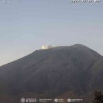 La actividad volcánica del Popocatépetl se mantiene baja y estable 🌋