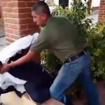 Denuncian agresión de expolicía de El Oro a estudiante menor de edad (video)