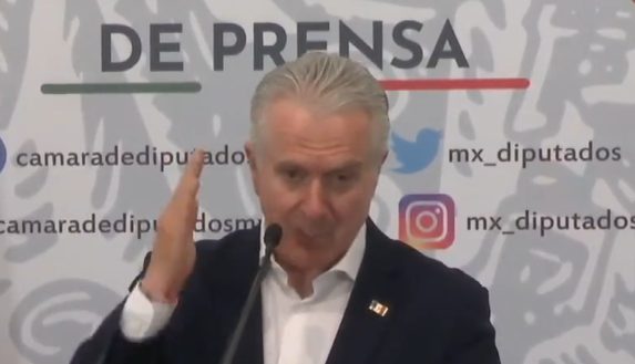 @SantiagoCreelM