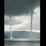Captan en video dos aterradoras trombas sobre el apacible Lago Toba, en Sumatra, Indonesia