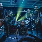 'Velvet Chains' regresa con el refrescante sencillo 'I am the ocean'