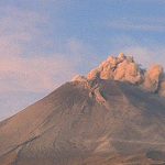 El volcán Popocatépetl amanece con gran actividad 🌋 (video)