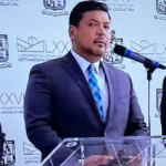 Luis Enrique Orozco anuncia su separación como Gobernador Interino de NL; Samuel García retoma plenamente sus funciones como Gobernador