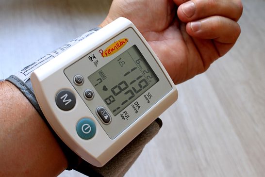 Salud sin IVA: Proponen tasa cero a dispositivos médicos básicos para el hogar