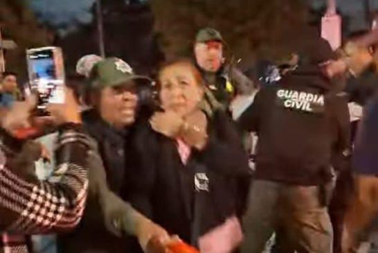 Responden con golpes al grito de sed: Policías de Cuautitlán dispersan protesta y detienen a dos vecinos de 'La Alborada'
