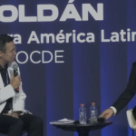 Trabajar más para producir menos: El duro diagnóstico de la OCDE que México no puede ignorar